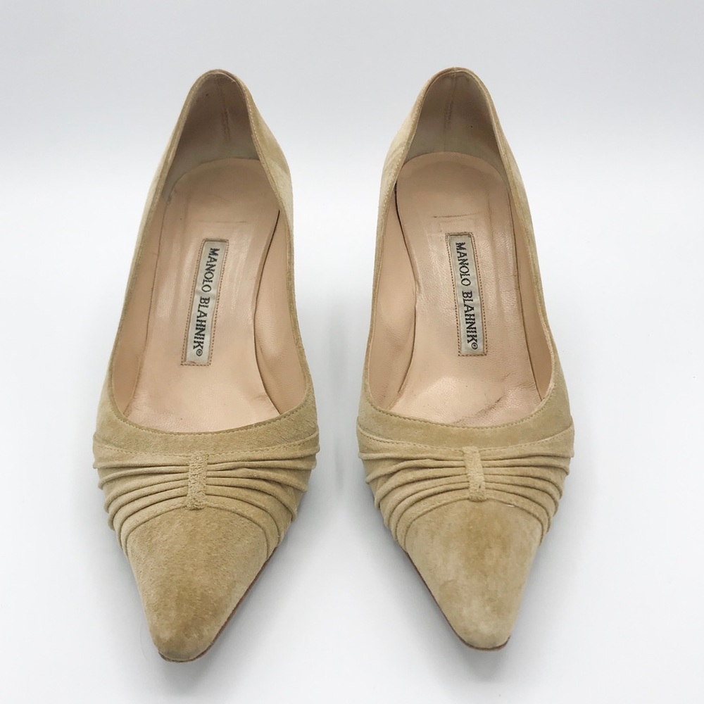 Manolo Blahnik Beige Suede Pointed-Toe Pumps